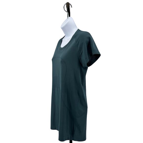 The Sweat Life Lululemon Swiftly Tech Active Top WMN M Green Crew Neck Running T - Picture 5 of 5
